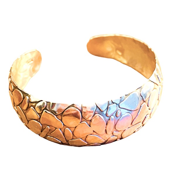 Cobblestone Cuff main image 1